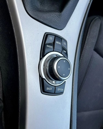 BMW Seria 3 cena 28900 przebieg: 242000, rok produkcji 2011 z Elbląg małe 106